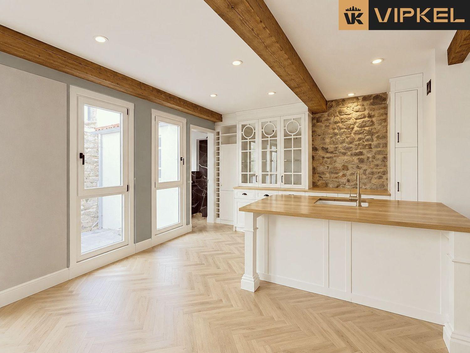 Flat for Sale in Ferrol