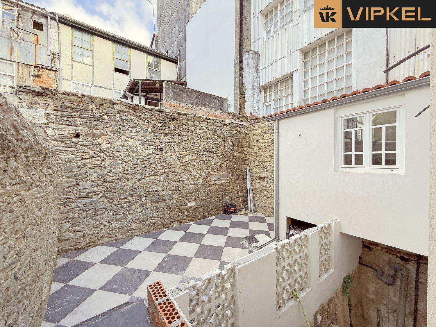 Flat for Sale in Ferrol