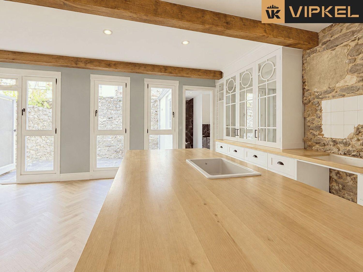 Flat for Sale in Ferrol