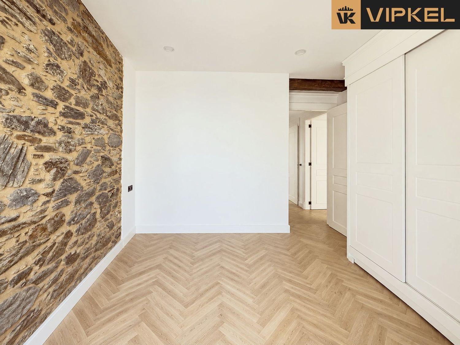 Flat for Sale in Ferrol
