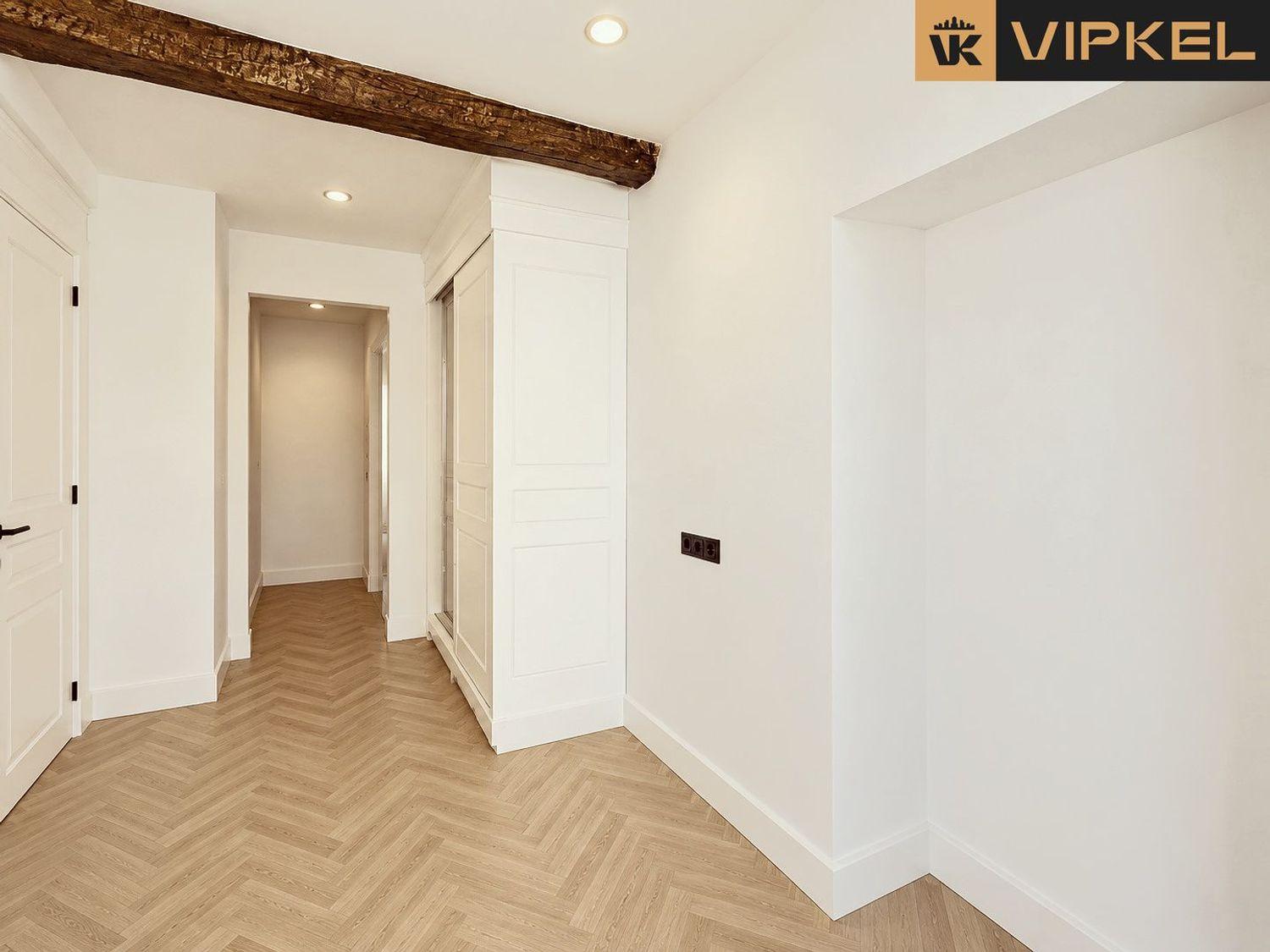 Flat for Sale in Ferrol