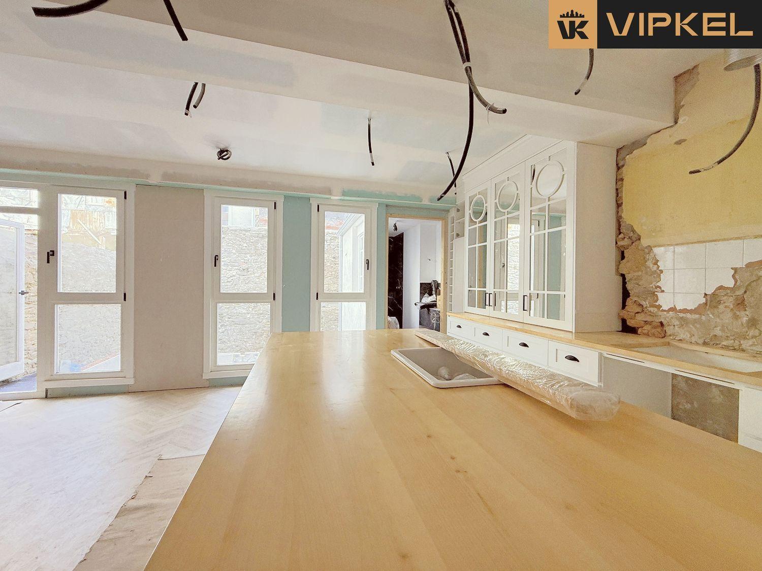 Flat for Sale in Ferrol