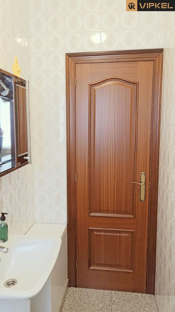 Flat for Sale in Narón