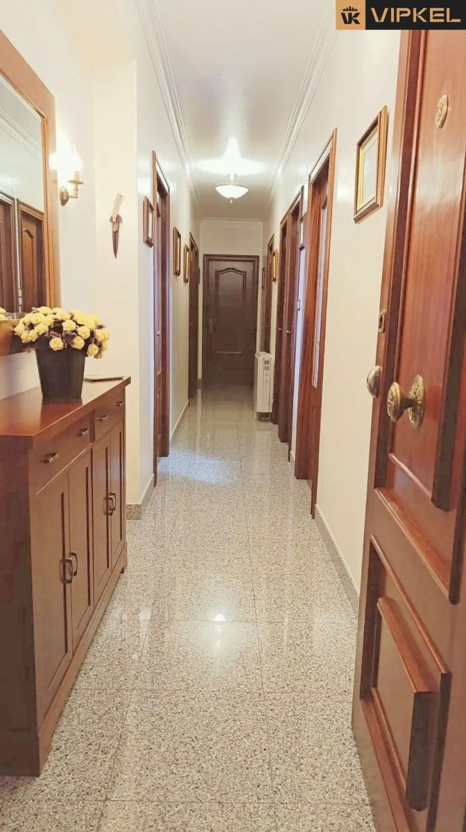 Flat for Sale in Narón