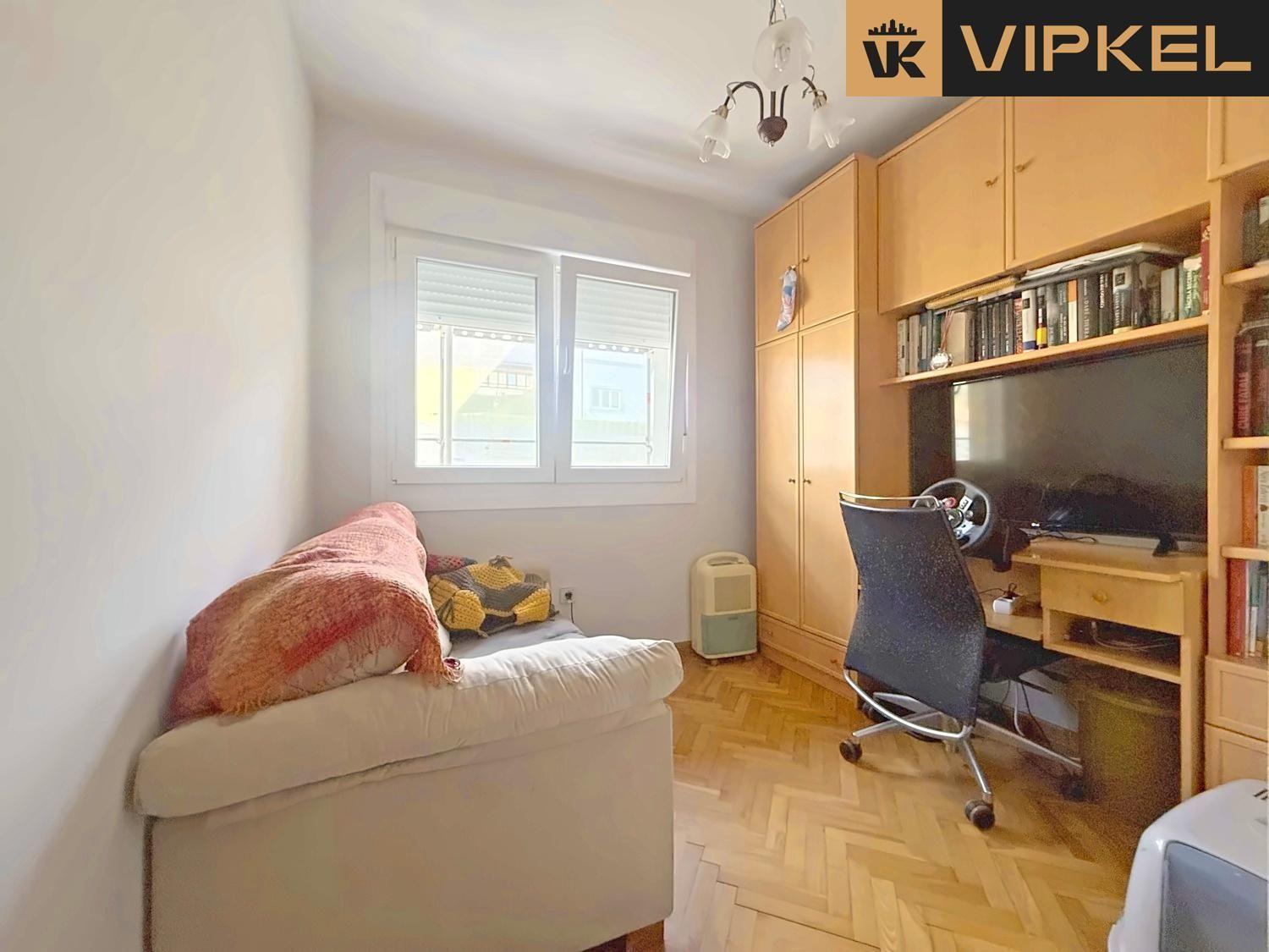 Duplex for Sale in Culleredo