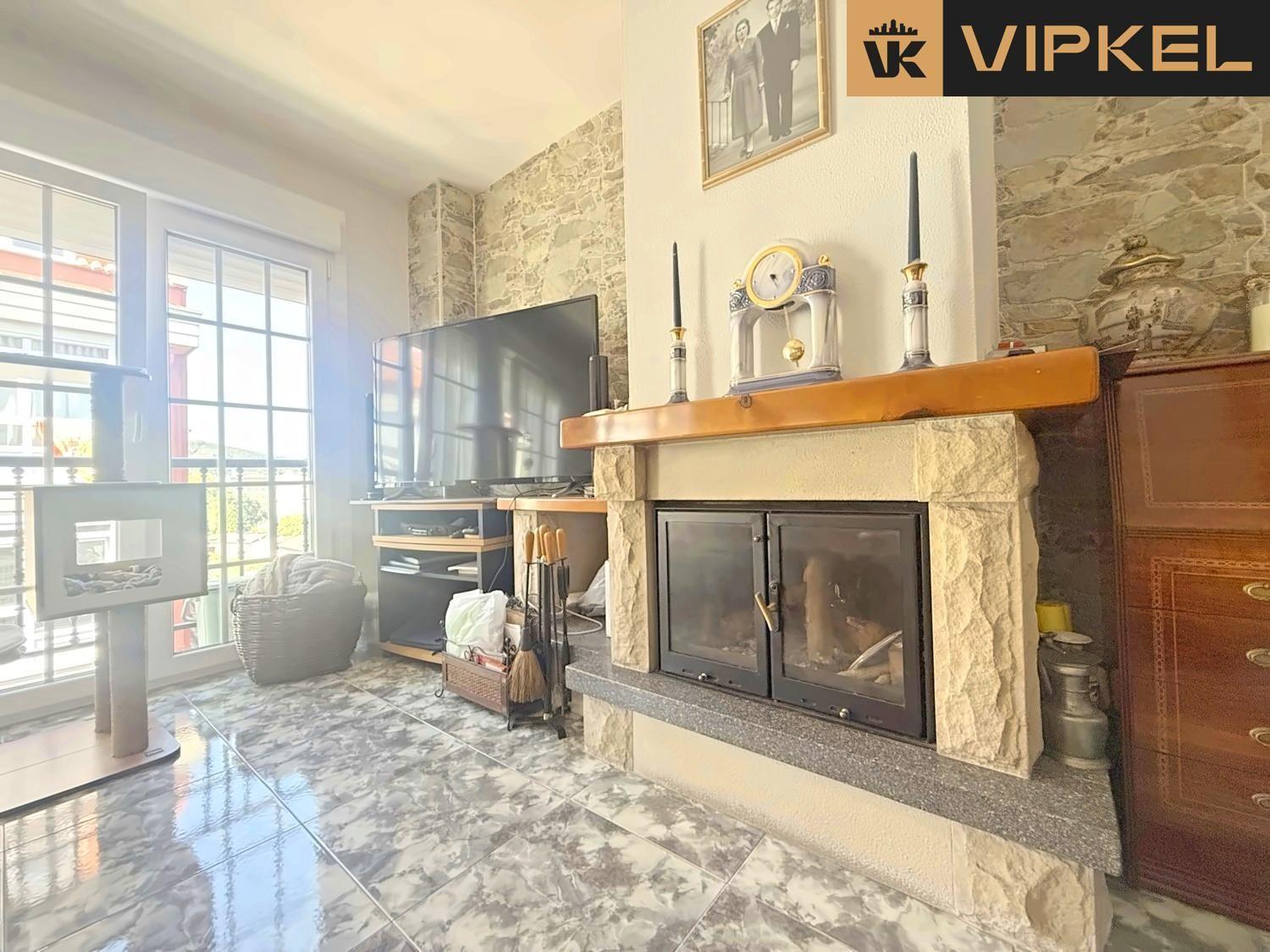 Duplex for Sale in Culleredo