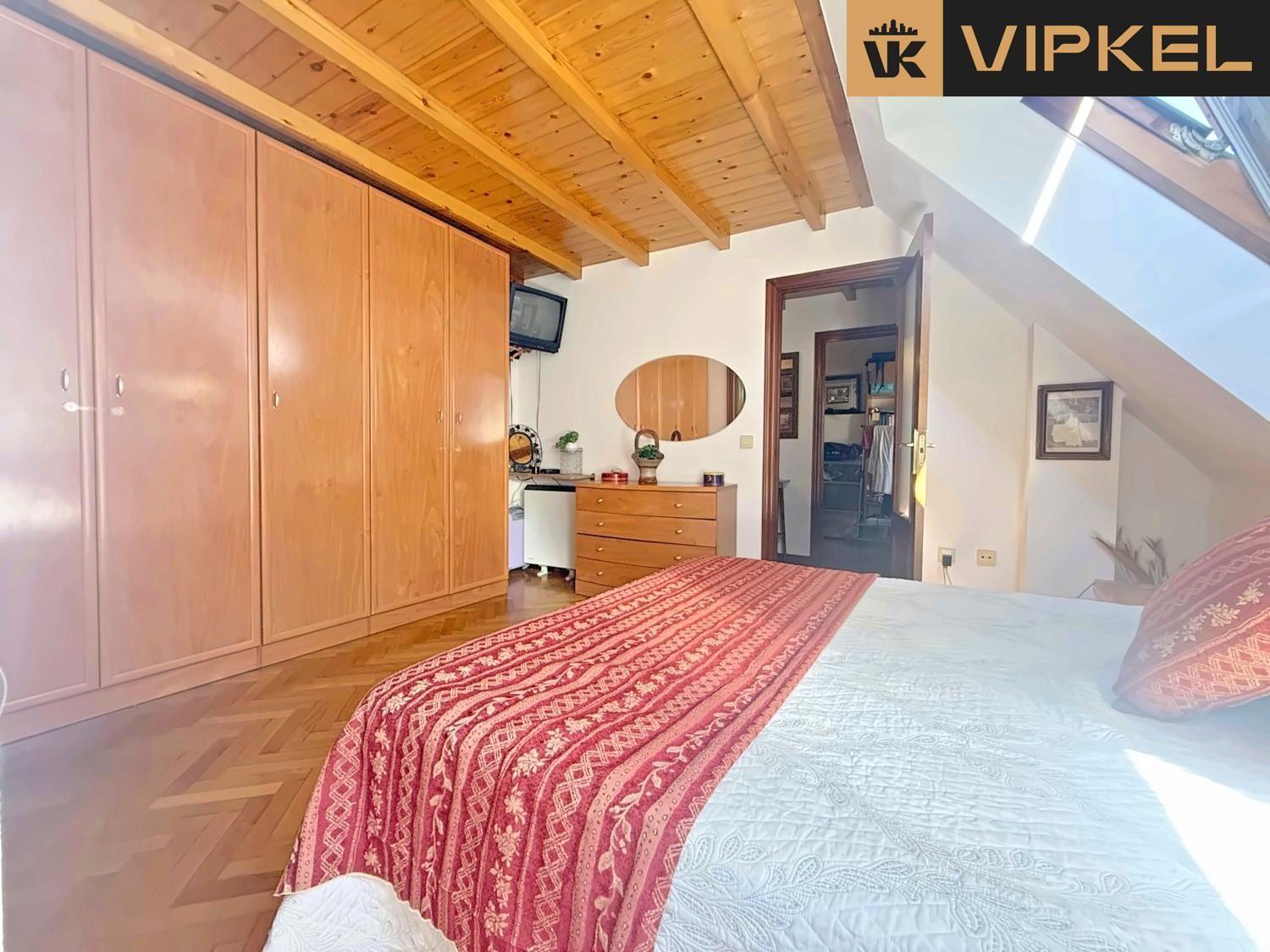 Duplex for Sale in Culleredo