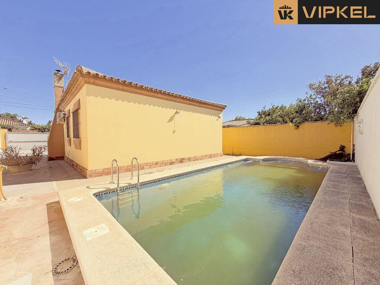 House for Sale in Chiclana de la Frontera