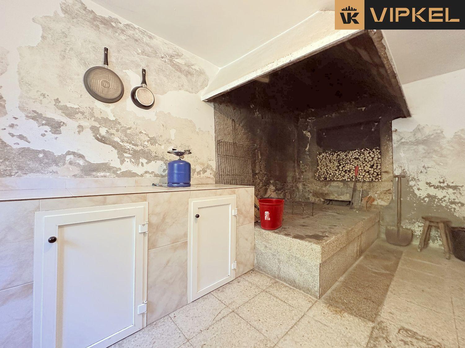 Villa for Sale in Teo