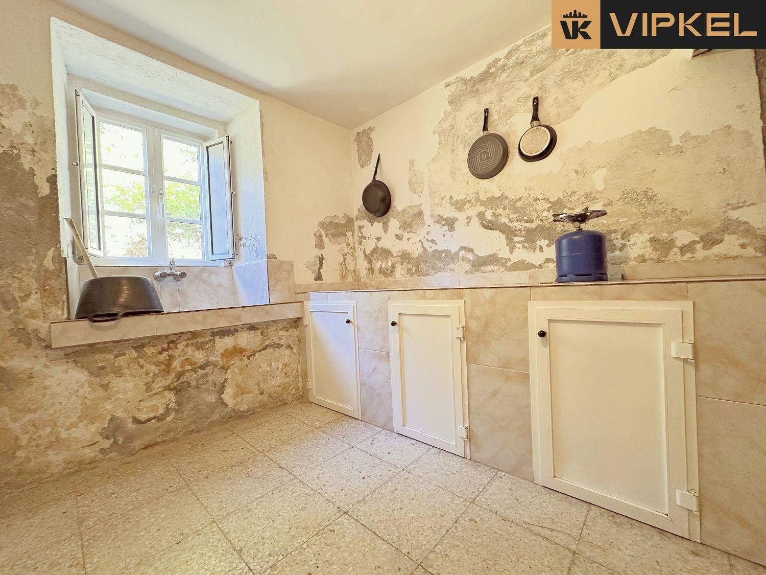 Villa for Sale in Teo