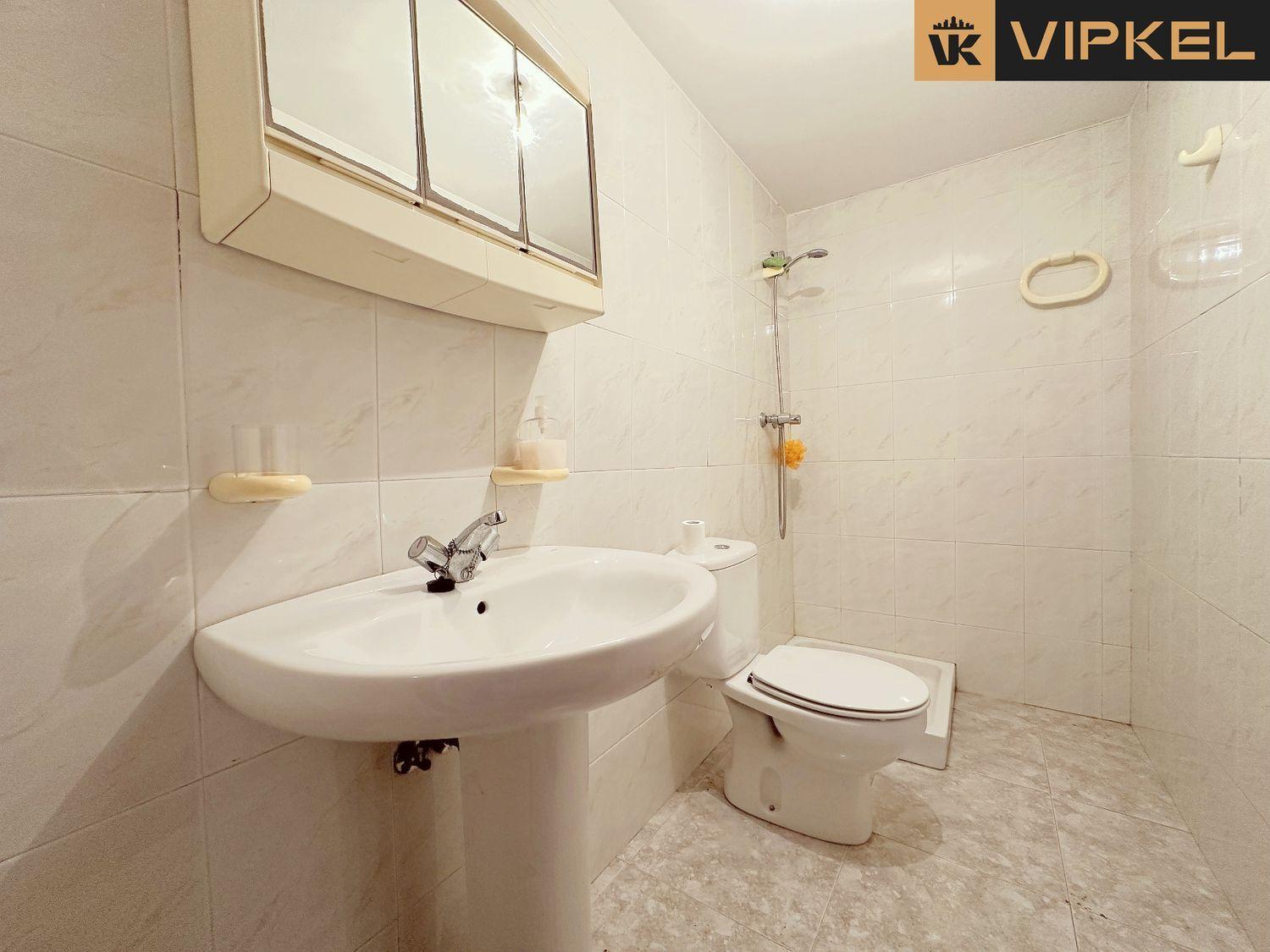 Villa for Sale in Teo