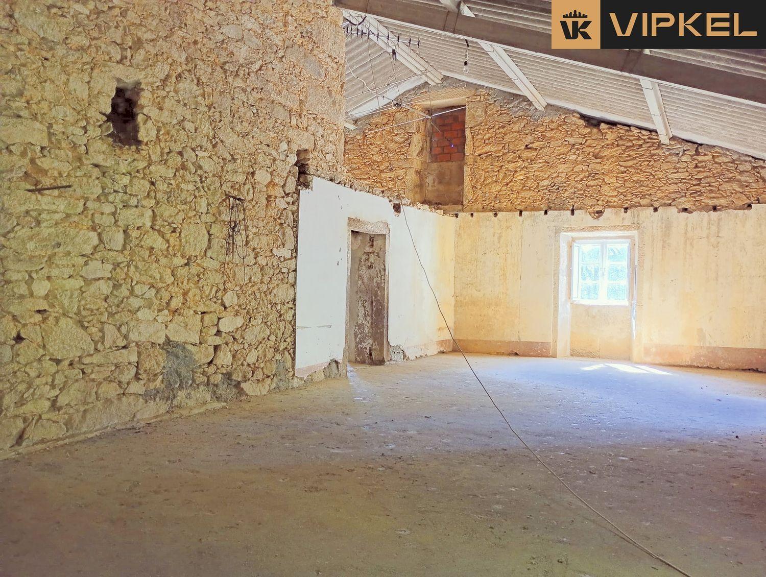 Villa for Sale in Teo