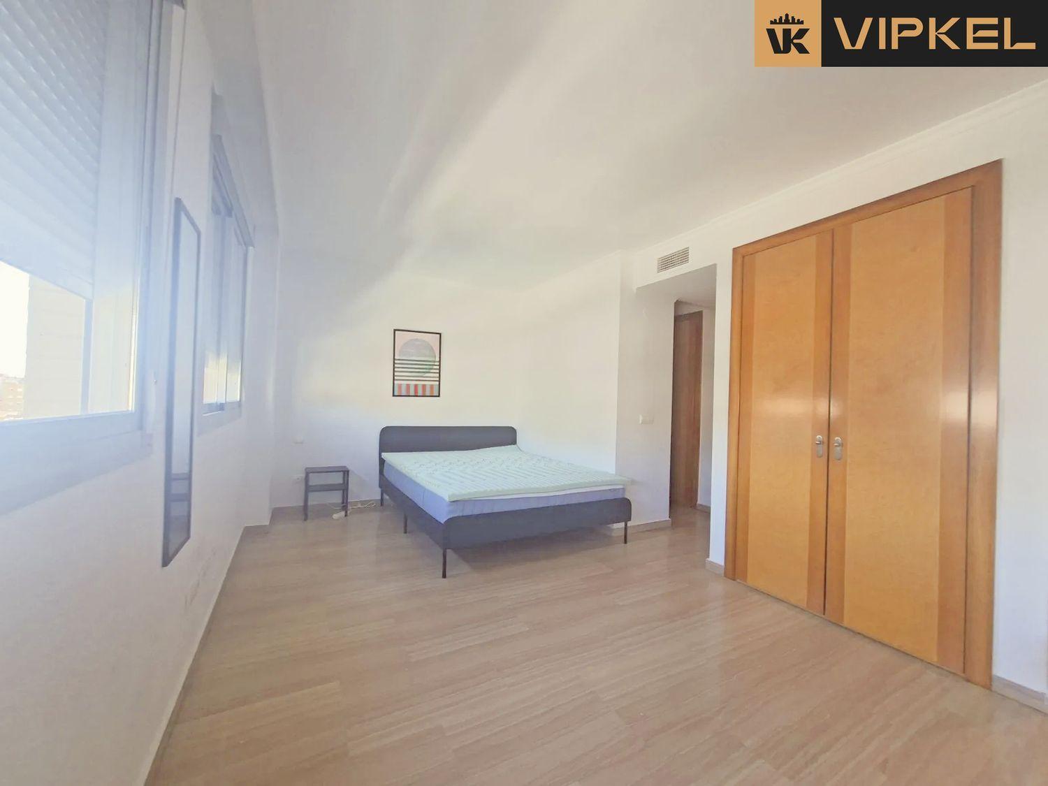 Penthouse for Rent in Málaga