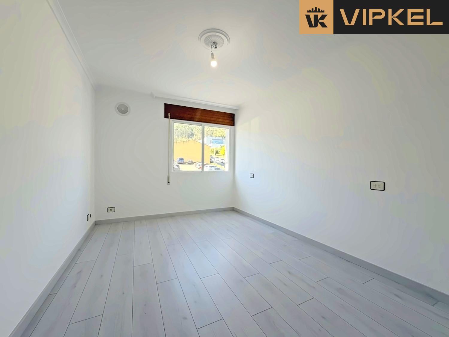 Flat for Sale in Burela