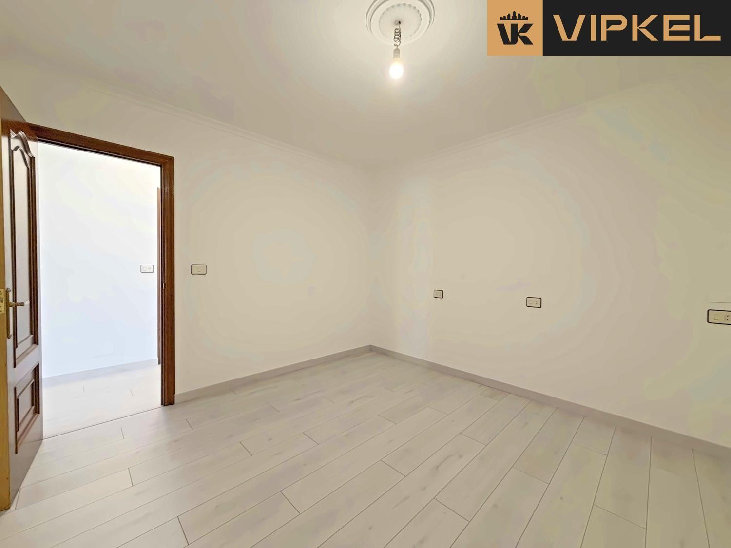 Flat for Sale in Burela