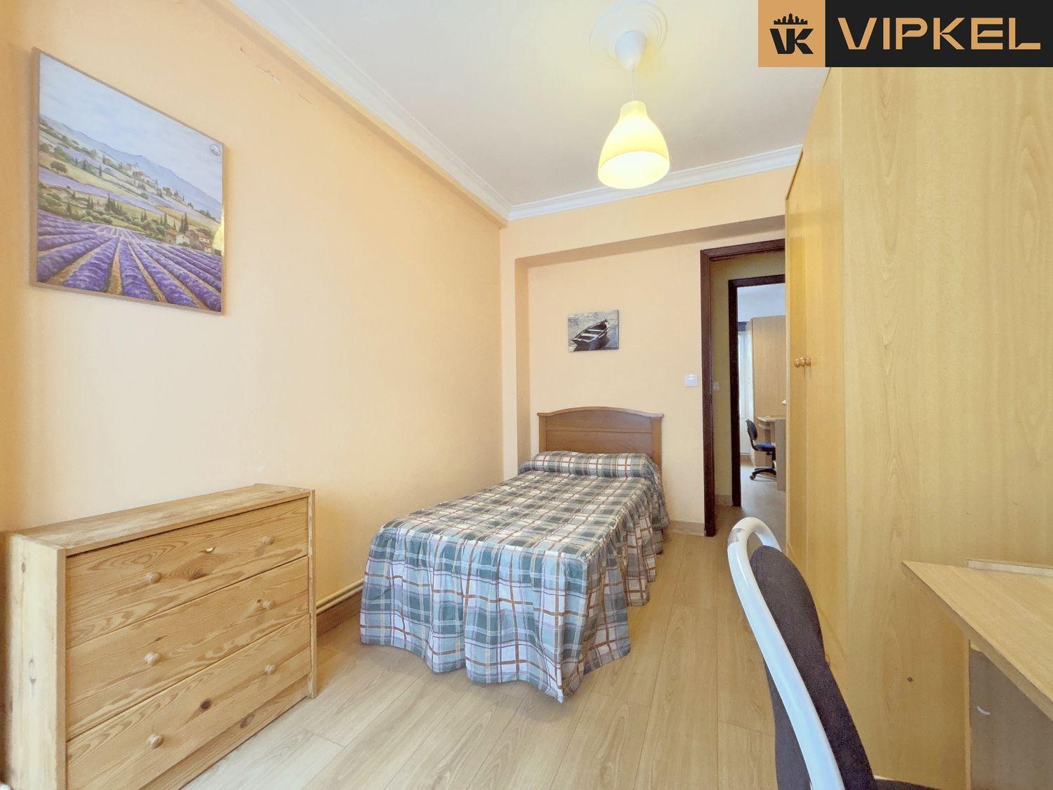 Flat for Rent in Ferrol