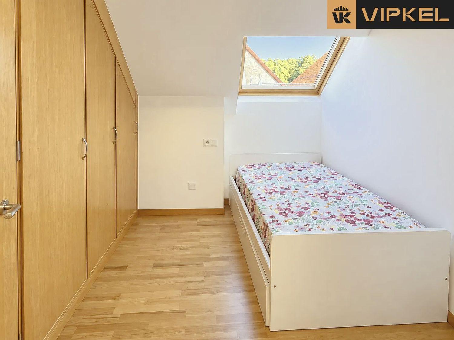 Penthouse for Rent in Ribeira
