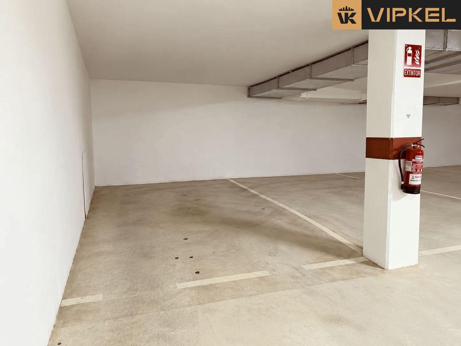 Penthouse for Rent in Ribeira