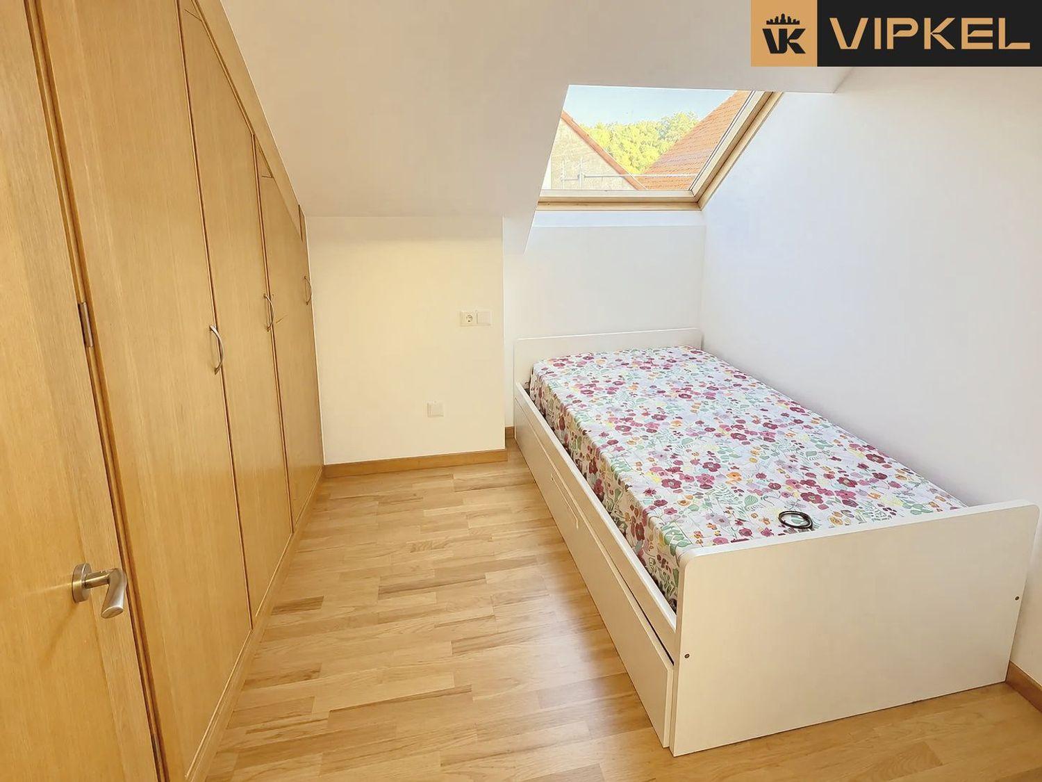 Penthouse for Rent in Ribeira