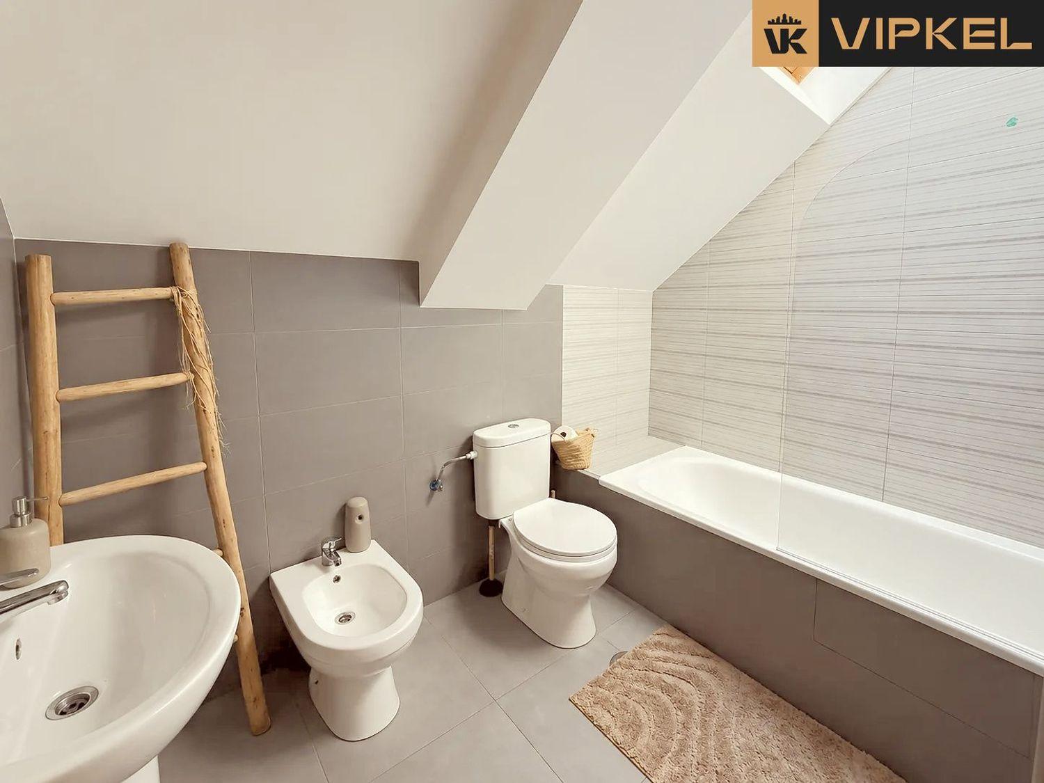 Penthouse for Rent in Ribeira
