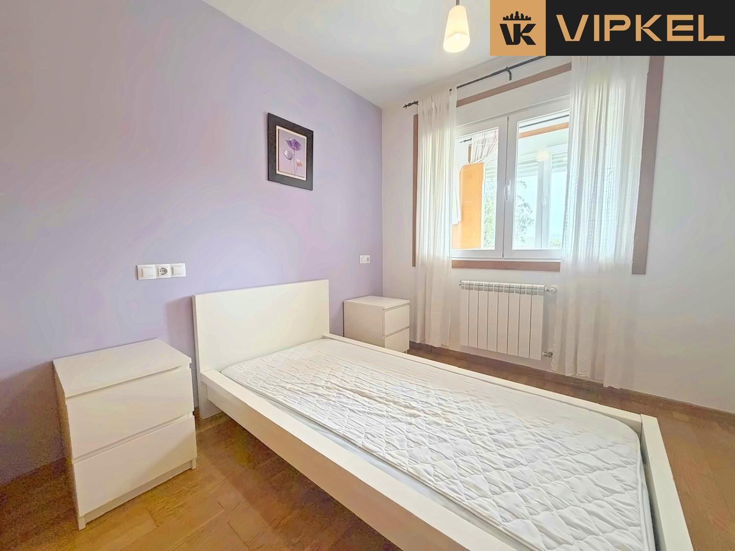 Flat for Rent in Ordes