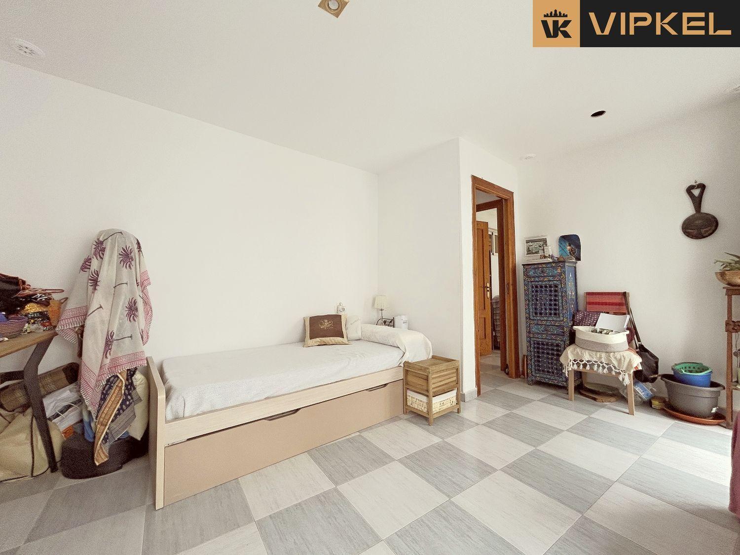 Flat for Sale in Cádiz