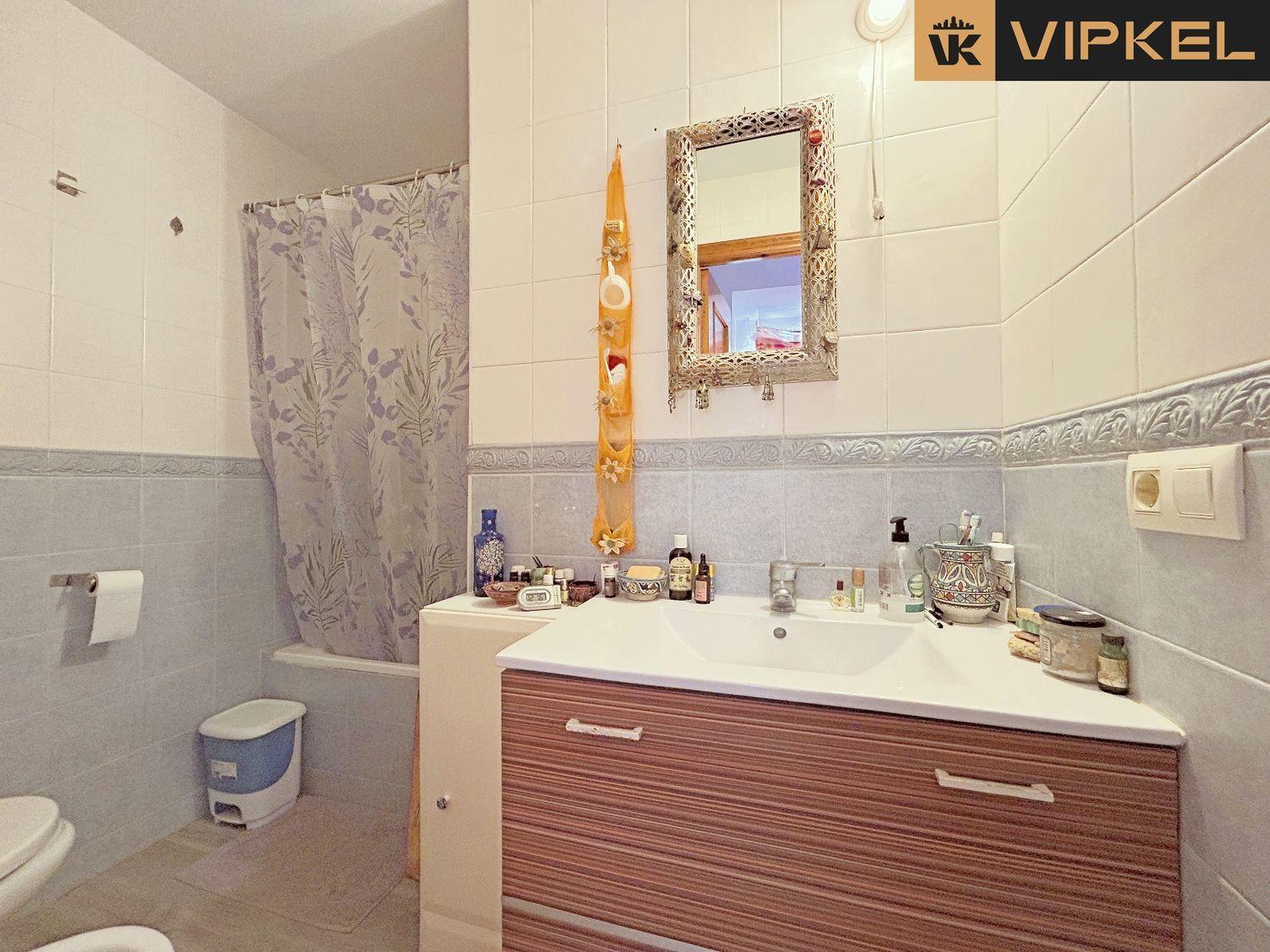 Flat for Sale in Cádiz