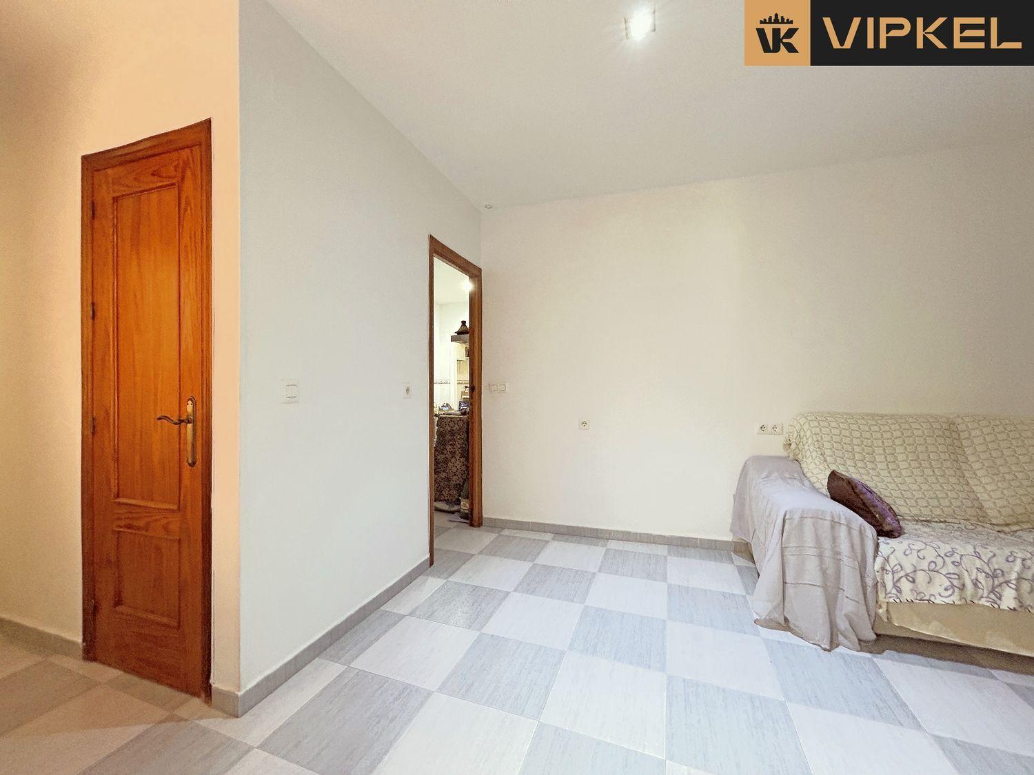 Flat for Sale in Cádiz
