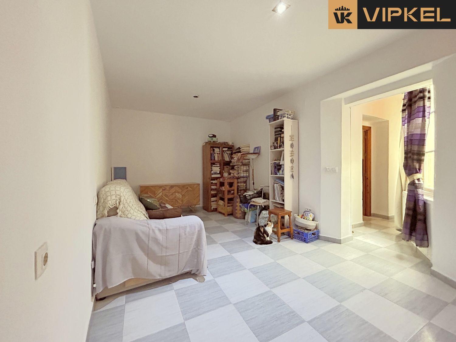 Flat for Sale in Cádiz