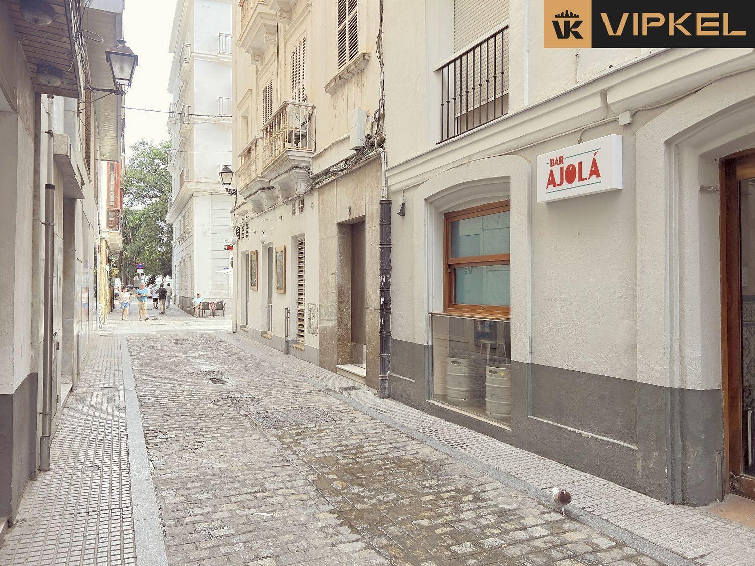Flat for Sale in Cádiz