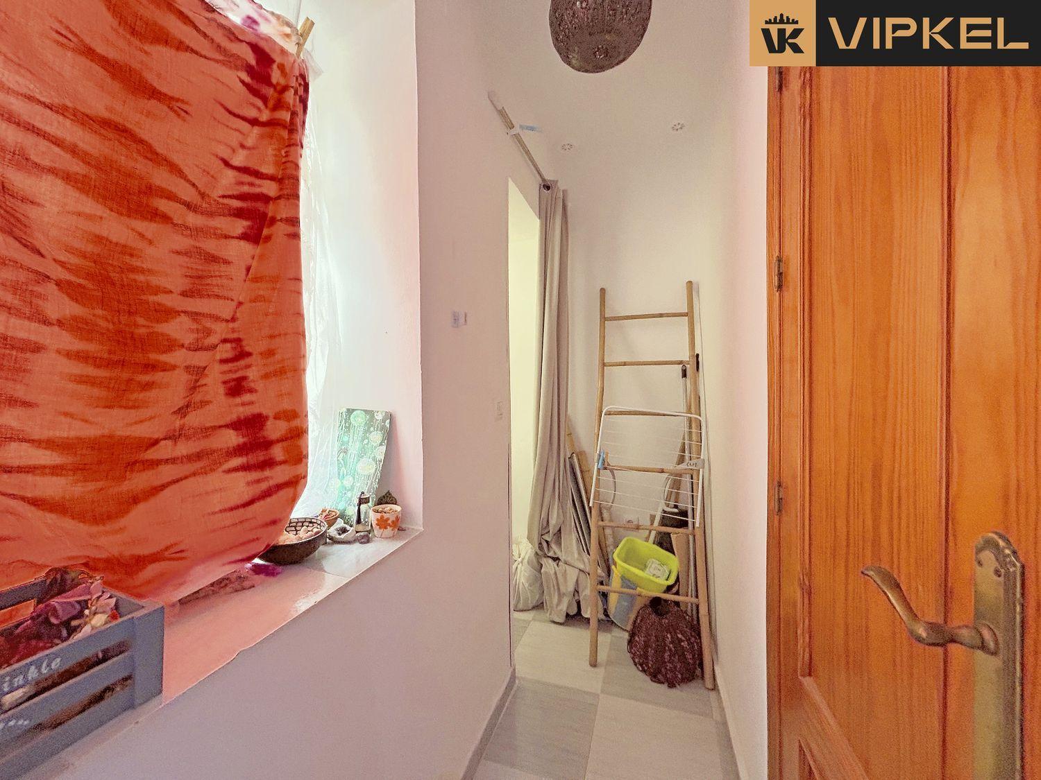 Flat for Sale in Cádiz