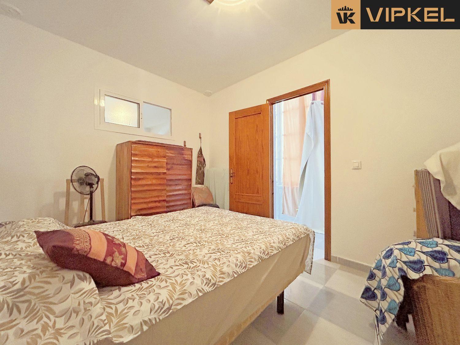 Flat for Sale in Cádiz