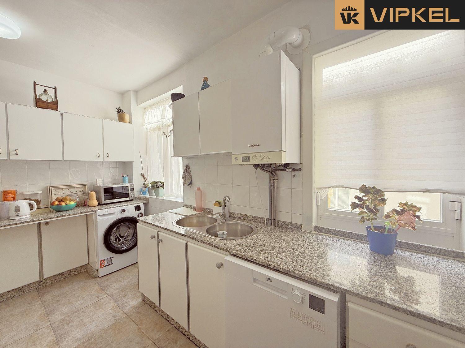 Flat for Sale in Ferrol