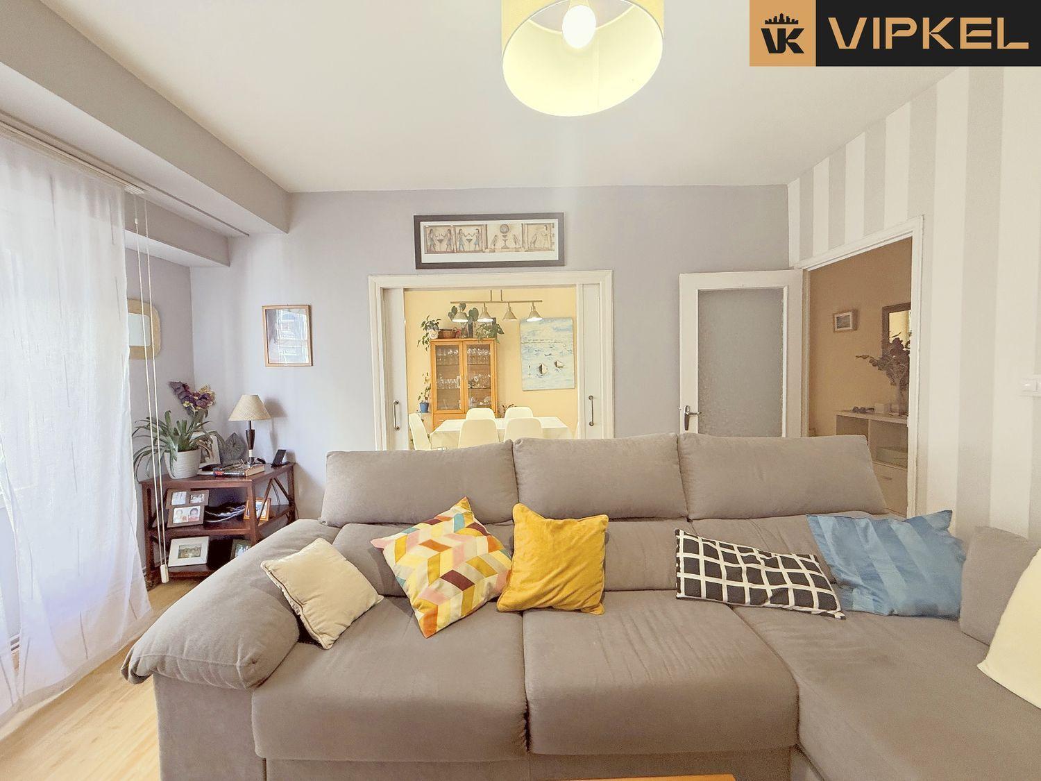 Flat for Sale in Ferrol