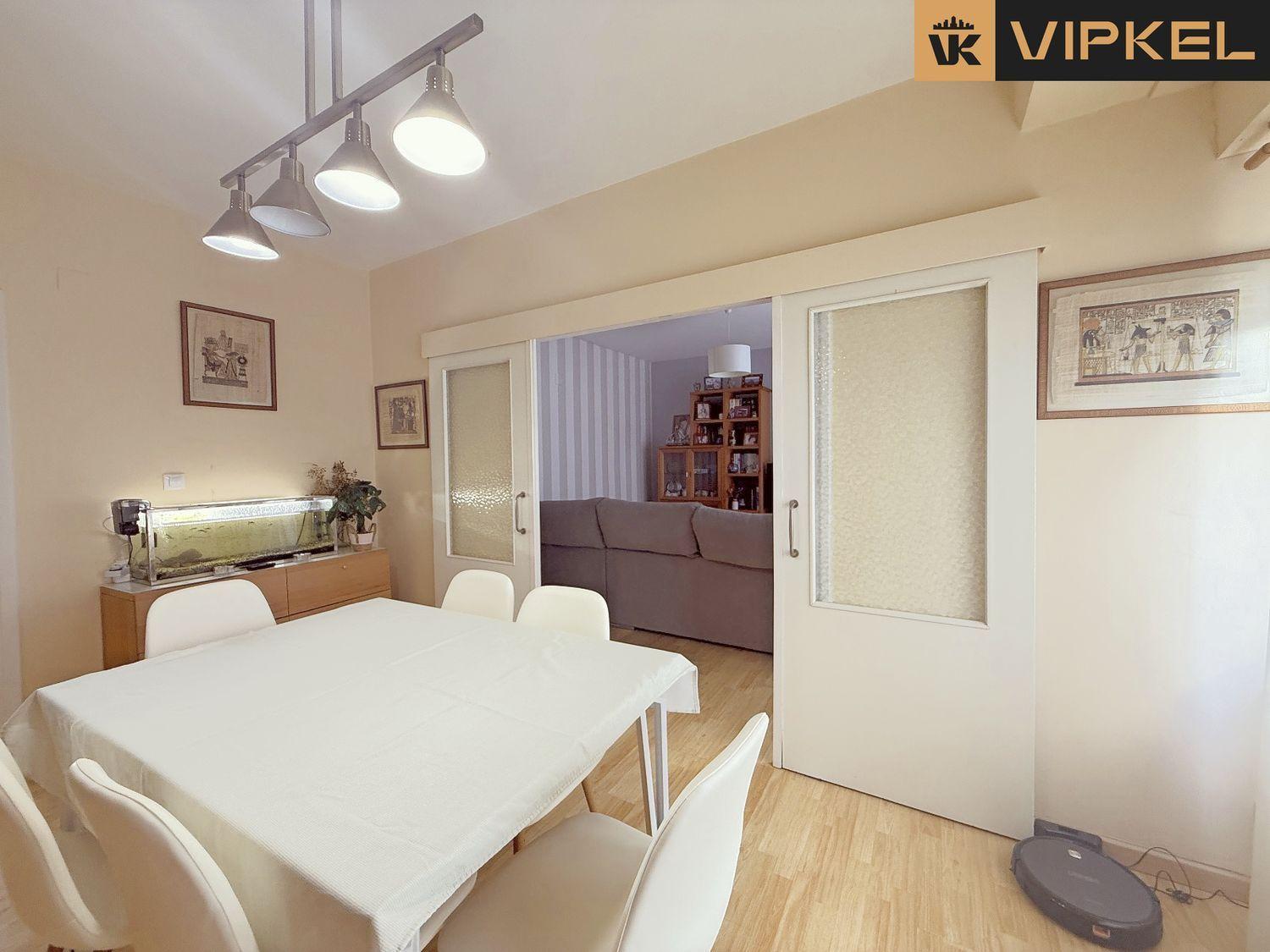 Flat for Sale in Ferrol