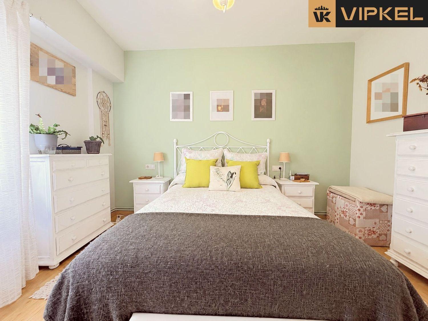 Flat for Sale in Ferrol