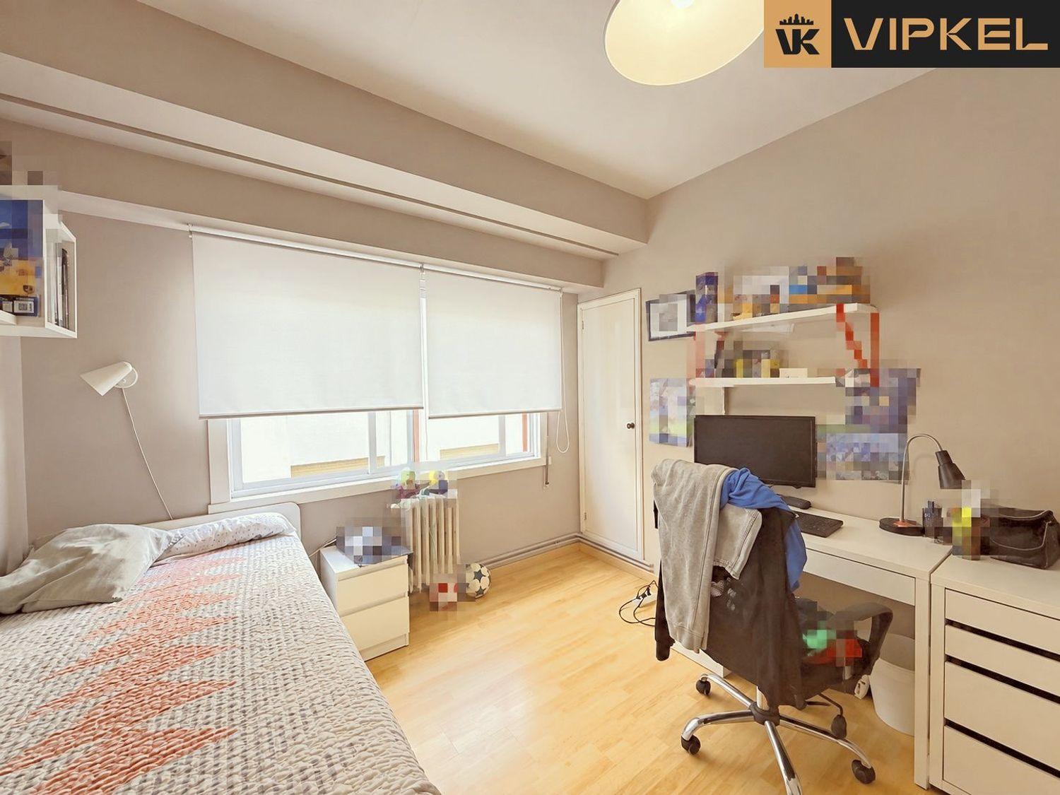 Flat for Sale in Ferrol
