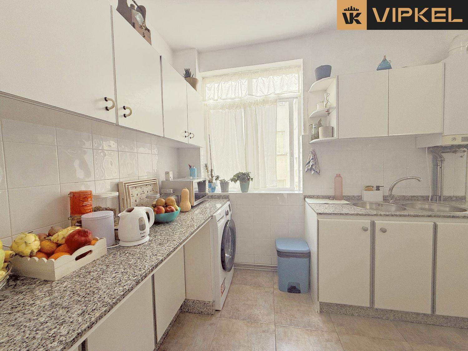 Flat for Sale in Ferrol