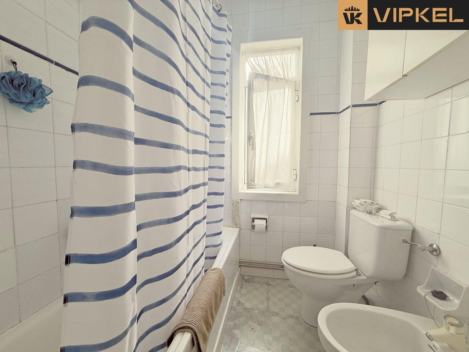 Flat for Sale in Ferrol
