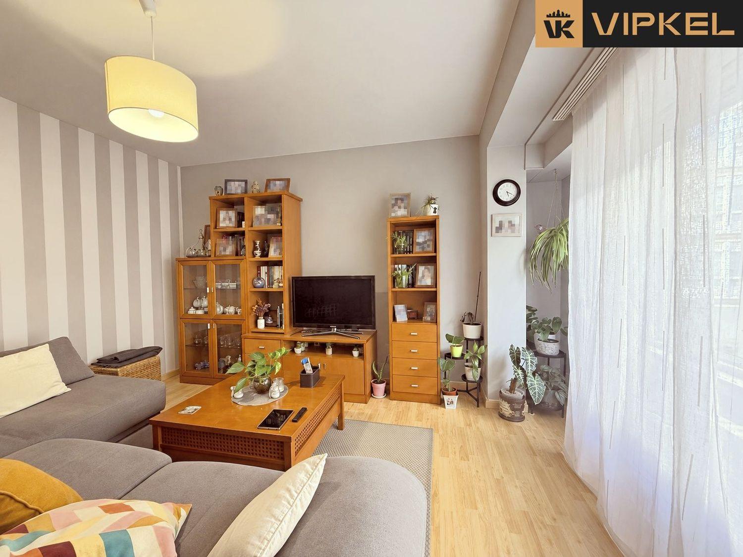 Flat for Sale in Ferrol