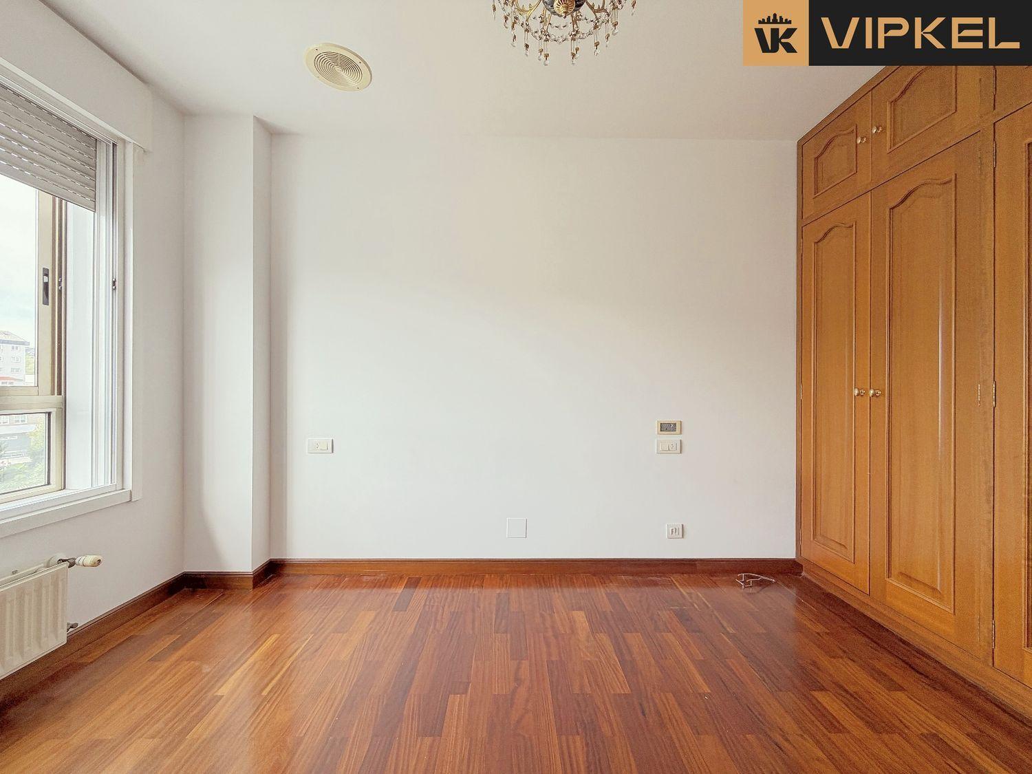 Piso en Venta en Culleredo