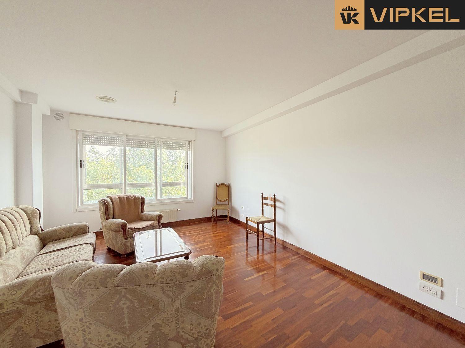 Piso en Venta en Culleredo
