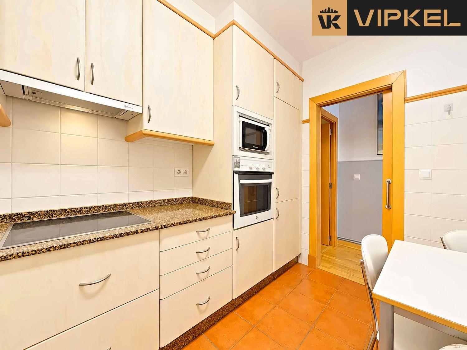 Flat for Sale in La Coruña