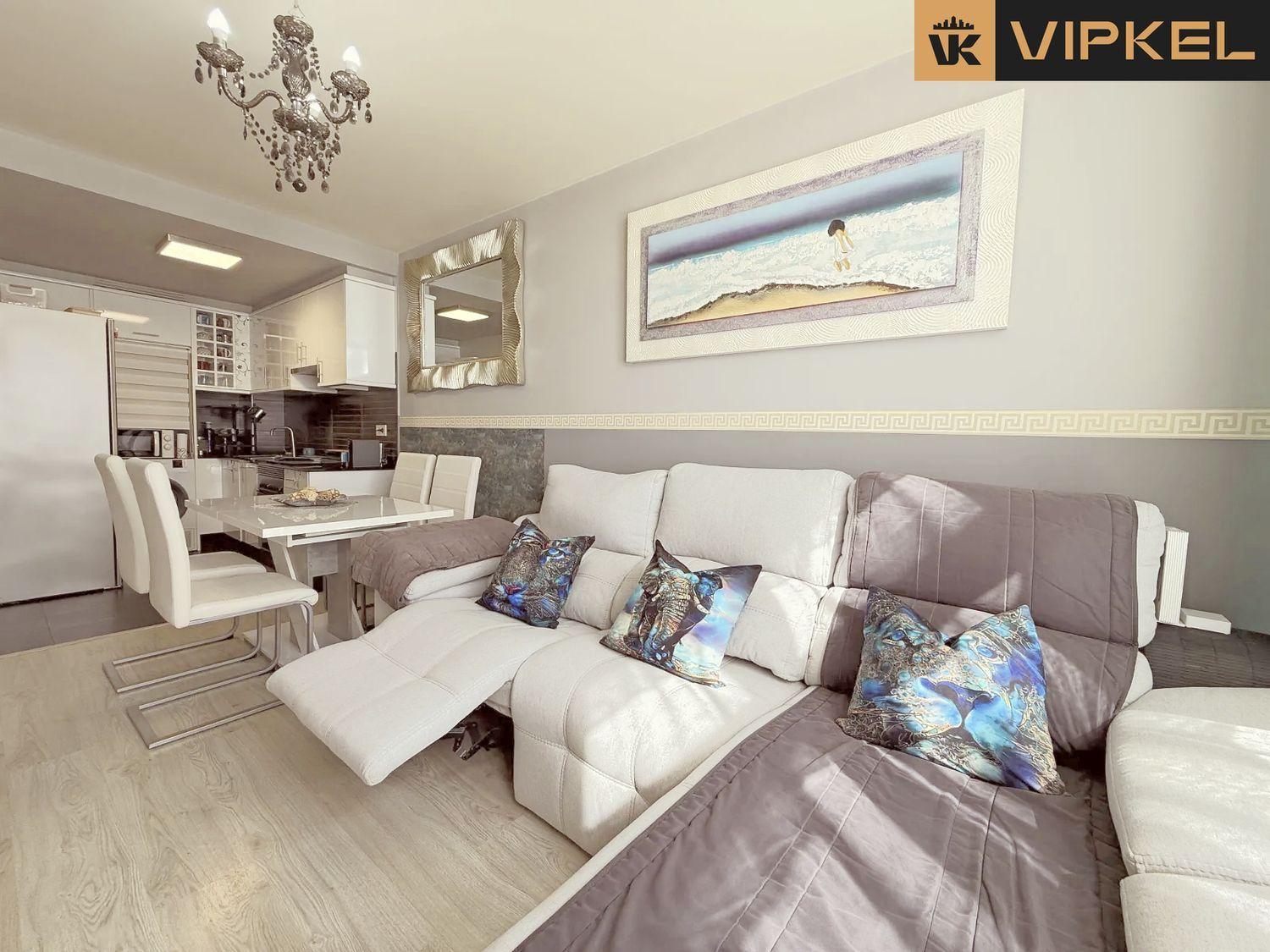 Flat for Sale in Ares