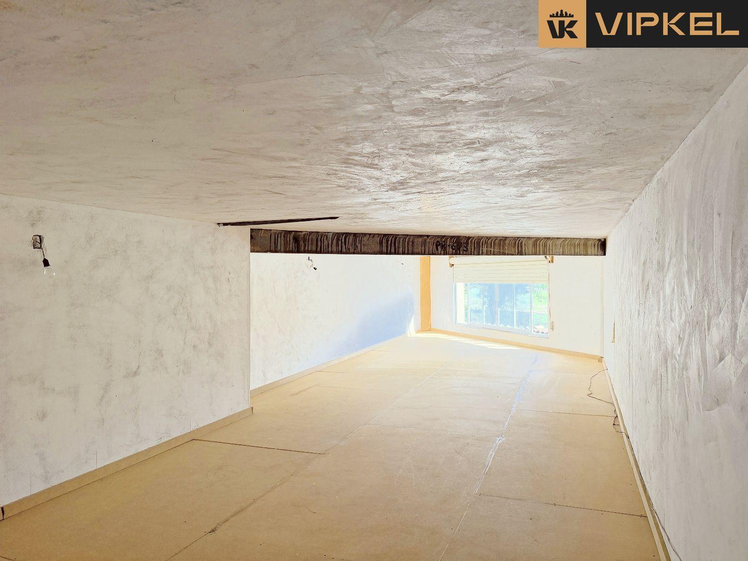 Flat for Sale in Narón