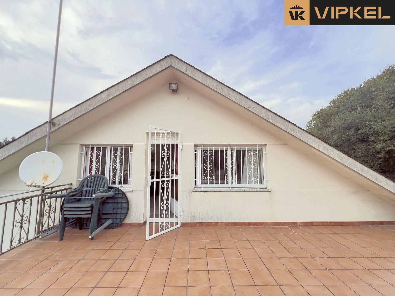 Casa en Venta en Oleiros