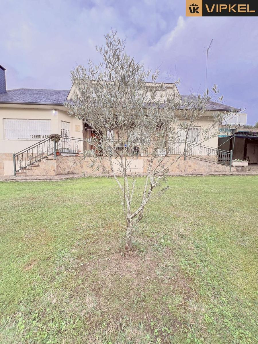 Casa en Venta en Oleiros