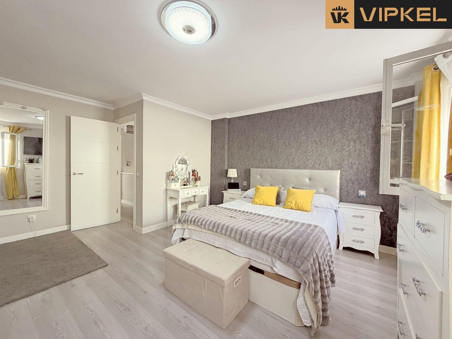 Duplex for Sale in Puerto Real