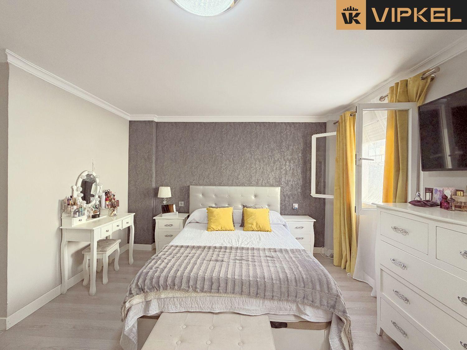 Duplex for Sale in Puerto Real