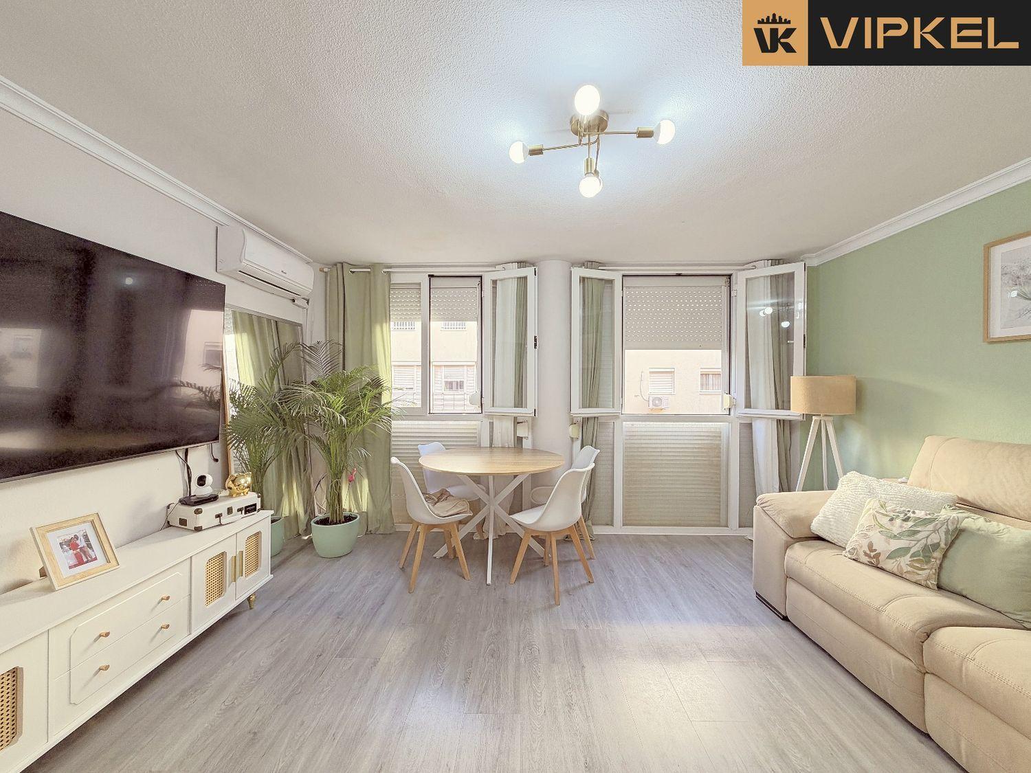 Duplex for Sale in Puerto Real